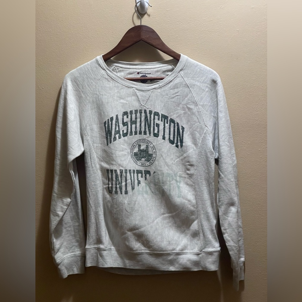 Champion Washington University Crewneck…flaws pictured..medium..17x24